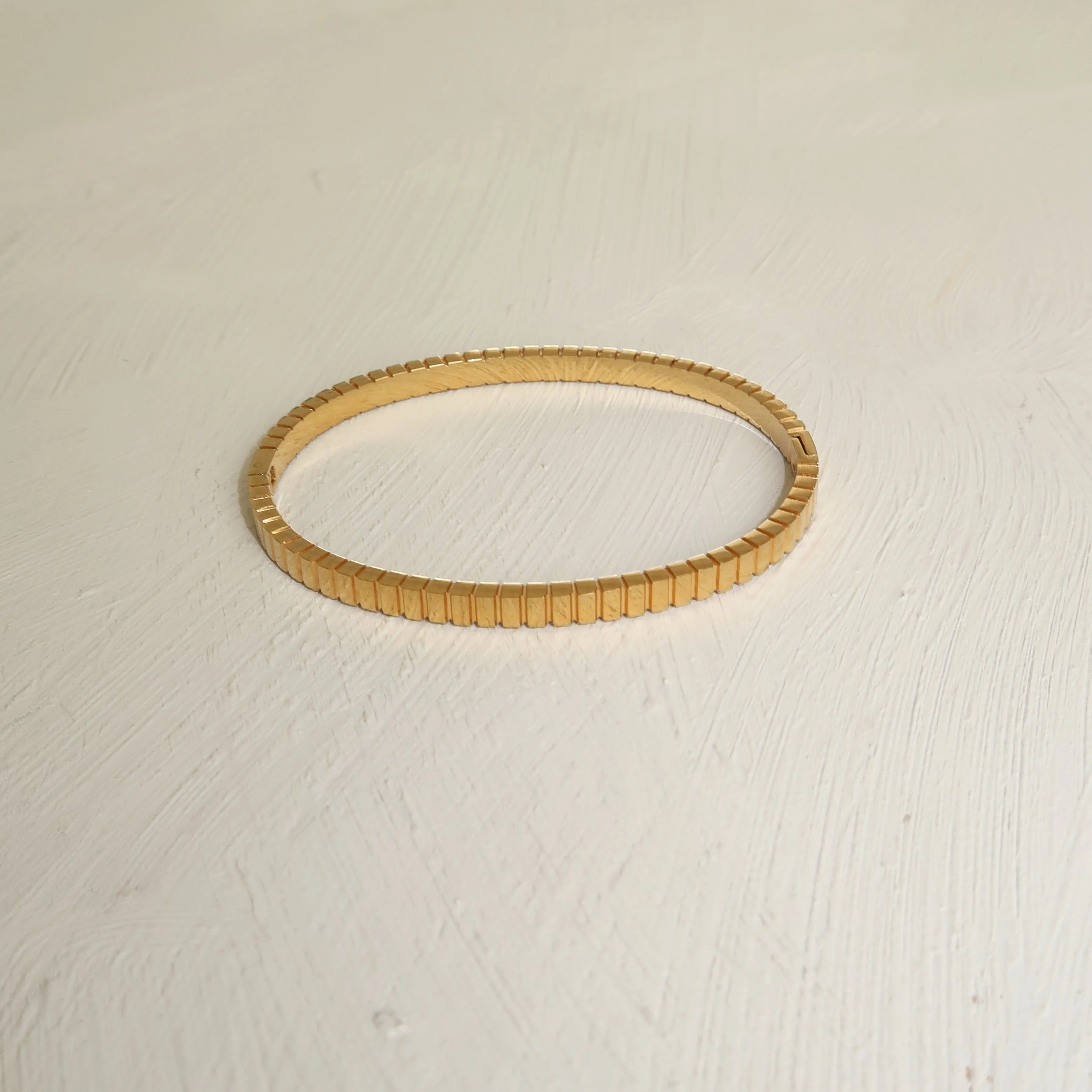 Ribbed Bangle