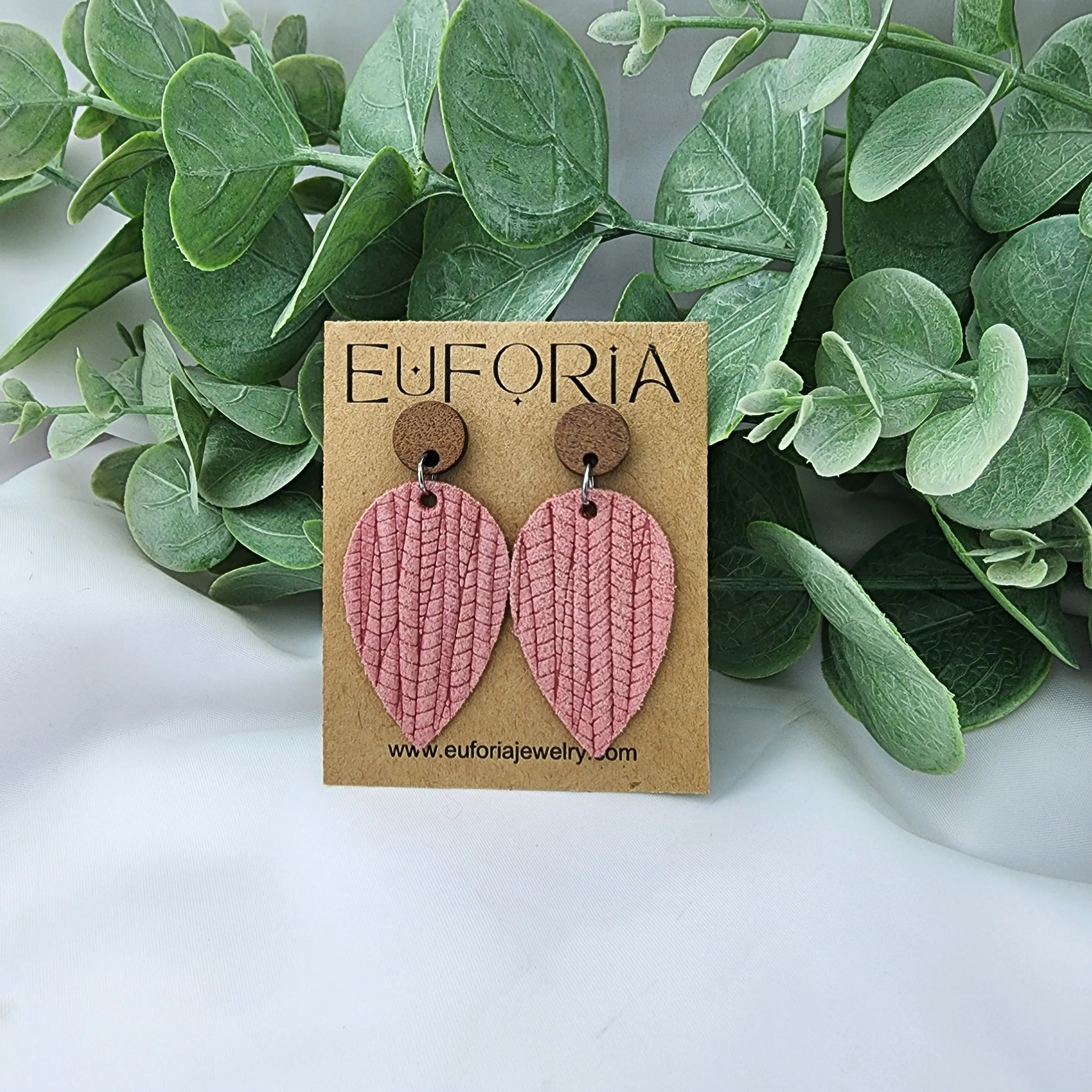 Small Teardrop Leather Earring - Salmon Woven Texture