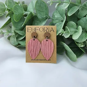 Small Teardrop Leather Earring - Salmon Woven Texture